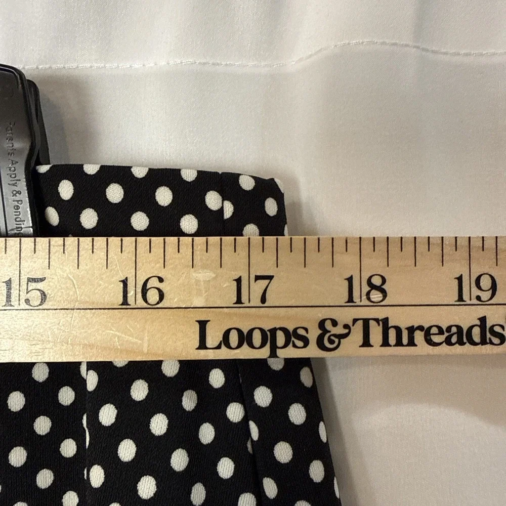 Michael Kors Women's Skirt Size 14 Polka dot Flare Bottom Above Knee Length